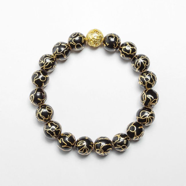 Handmade black enamel bracelet – A heritage-inspired Cloisonné bracelet, embodying the elegance of the night sky with a radiant gold finish.