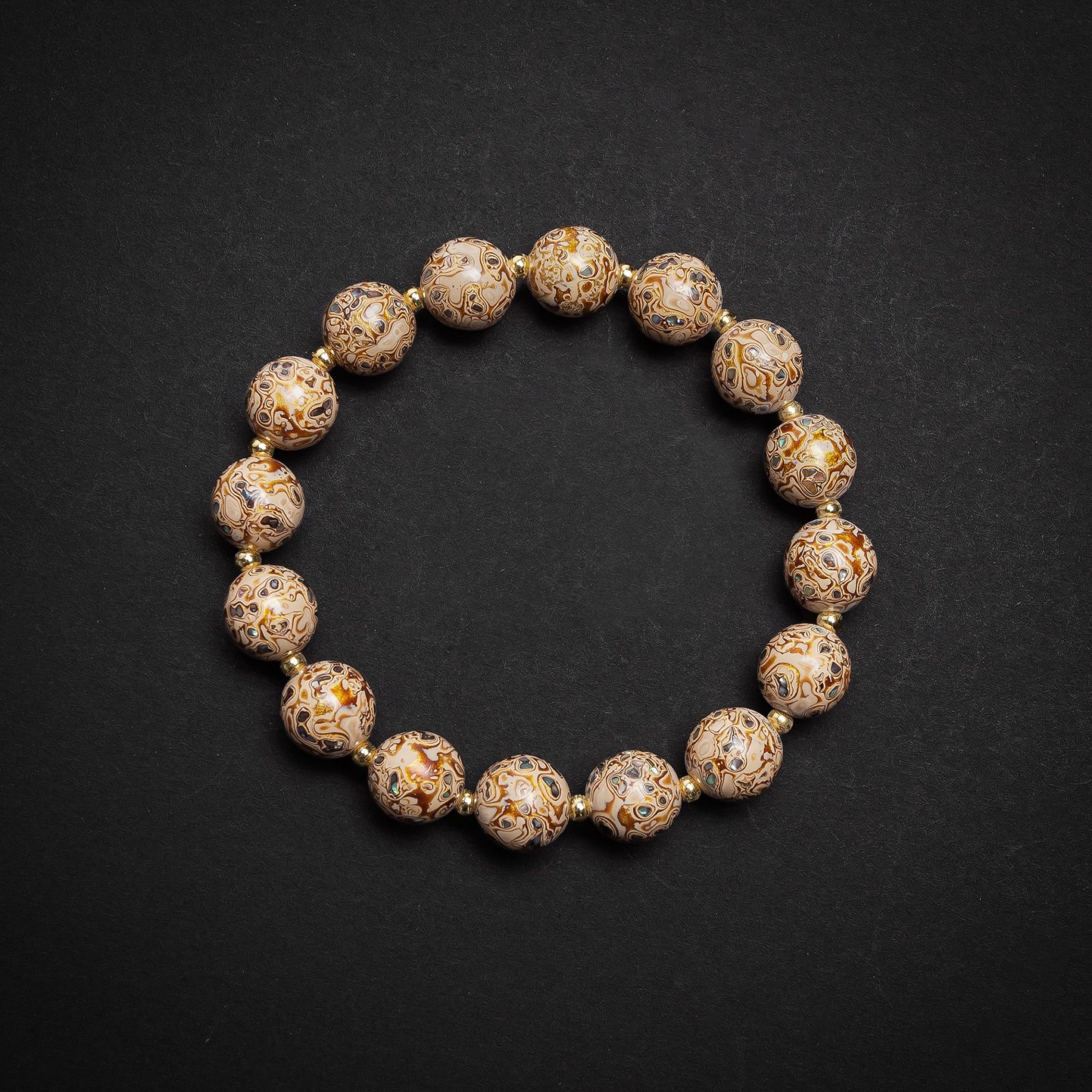 Saturn - 10mm -2 Luxury beige lacquer bracelet – A handmade lacquer bangle, featuring a high-gloss smooth finish, inspired by ancient Asian lacquer artistry.