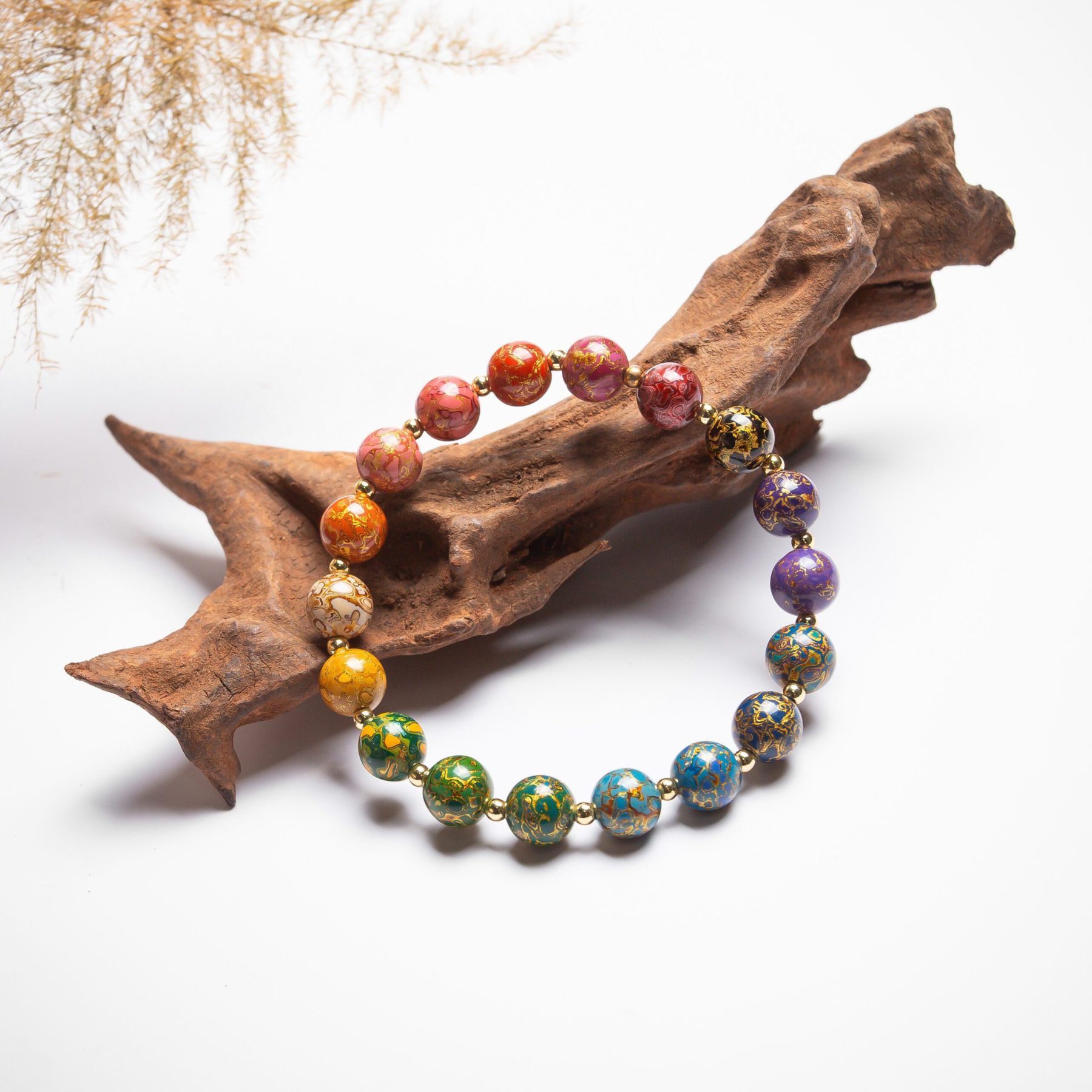 Rainbow - 8mm - 4 Luxury lacquer bangle – This colorful artisanal bracelet blends ancient lacquer craftsmanship with contemporary design, symbolizing cultural fusion and timeless elegance.