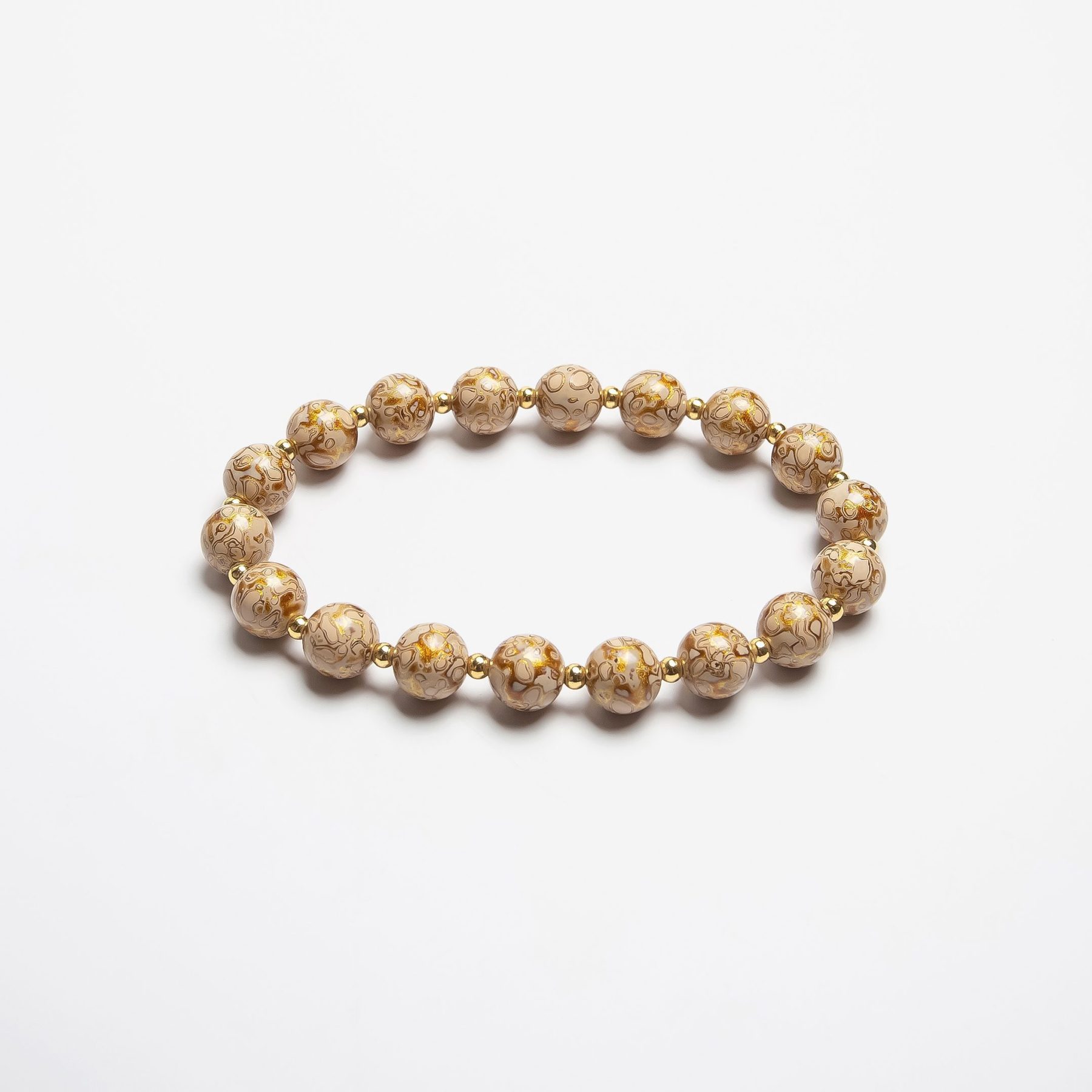 Saturn - 8mm -1 Saturn lacquer bracelet – A luxurious beige lacquer bangle, handcrafted using traditional Chinese lacquerware techniques, embodying sophistication and elegance.