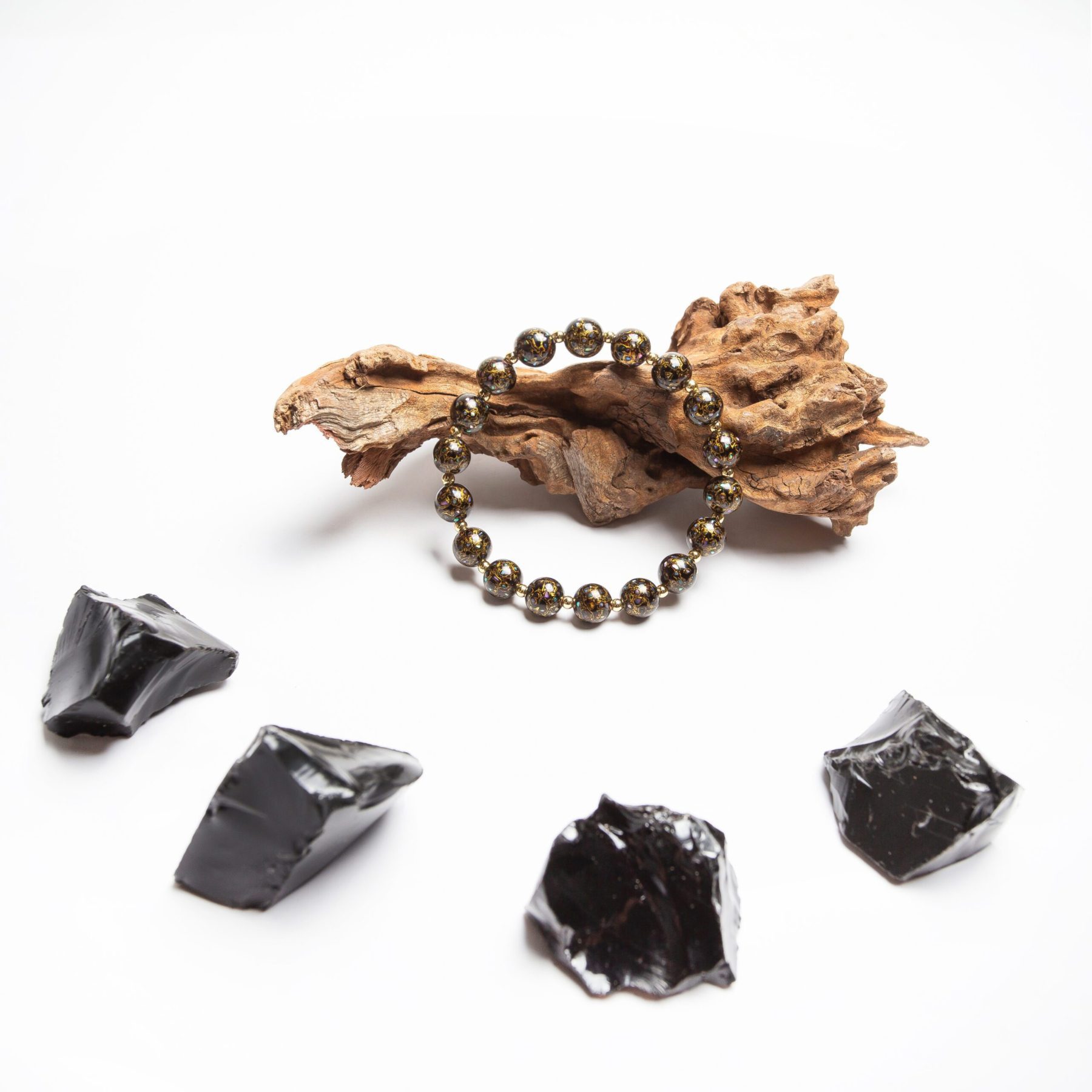 Obsidian - 8mm - 4 Minimalist black lacquer bangle – A timeless, handcrafted bracelet, created using Asian-inspired lacquer artistry, perfect for luxury and heritage jewelry collectors.