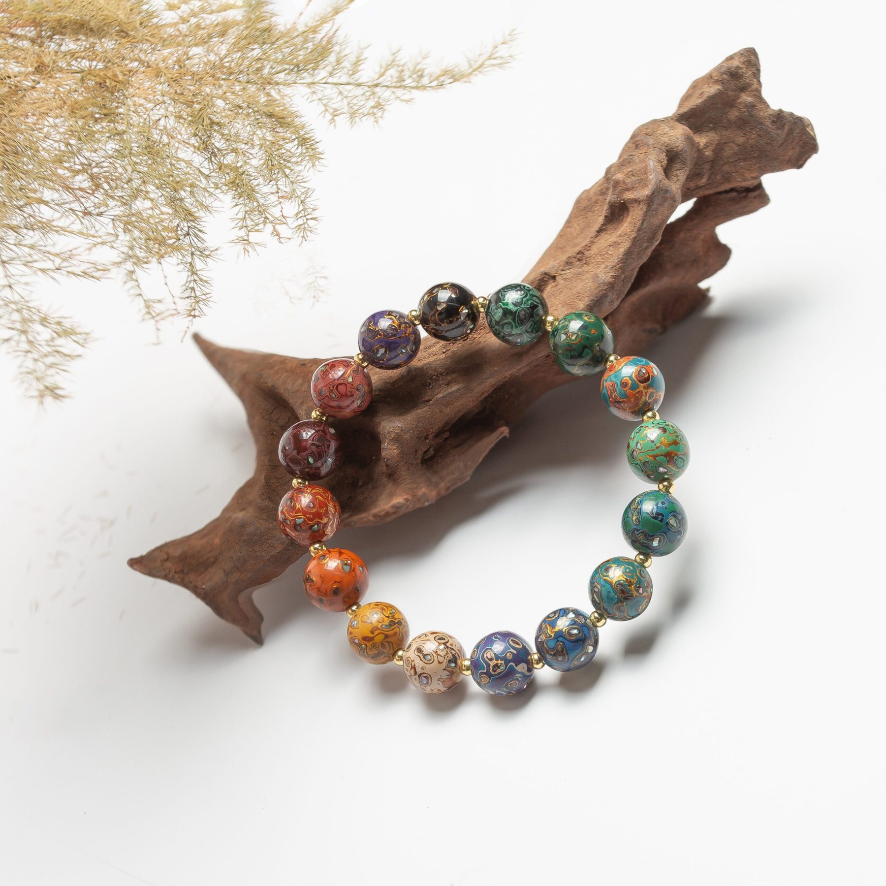 Rainbow - 10mm - 4 Heritage lacquer bracelet – An Asian-inspired beaded bracelet, handcrafted using traditional lacquer artistry, featuring a vibrant spectrum of rainbow colors.